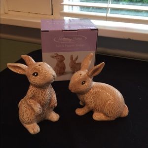 Bunny Rabbit Salt And Pepper Shakers
